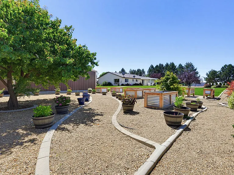 15185 Yotie Ct — Photo 43