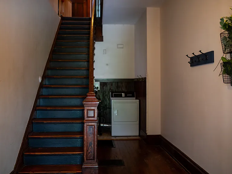 1826 Fairfax Ave #2 — Photo 2