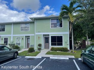 5508 Cannon Way APT E, West Palm Beach, FL 33415