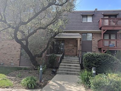 5th image of 1905 Tall Oaks Dr Unit 1601