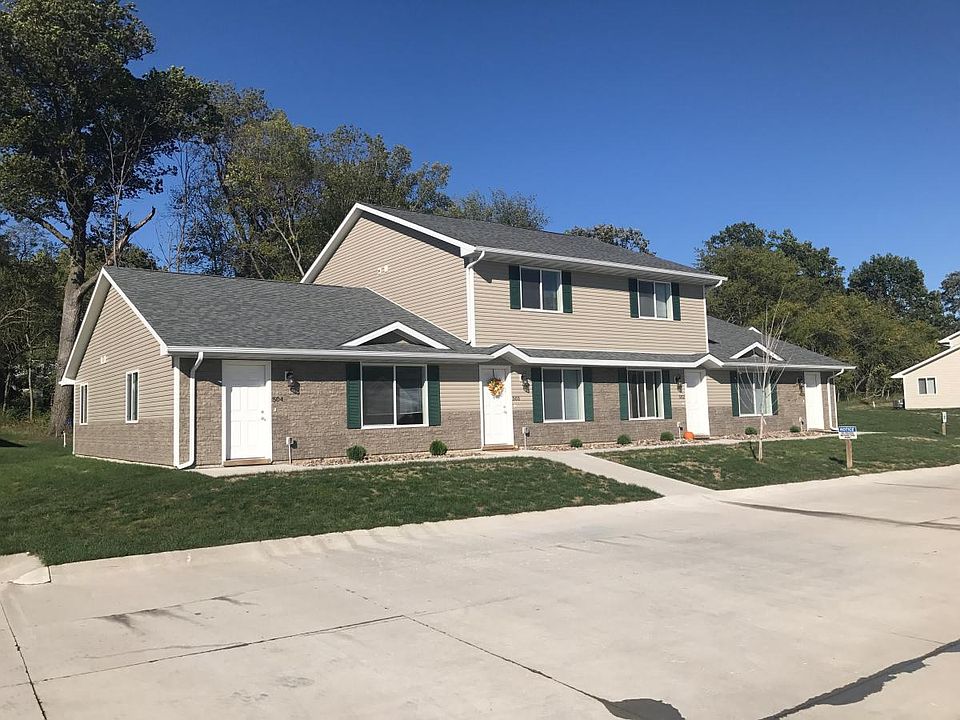 1st image of 825 Parker Blvd Unit 204