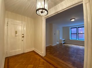 61 W 74th St APT 5, New York, NY 10023