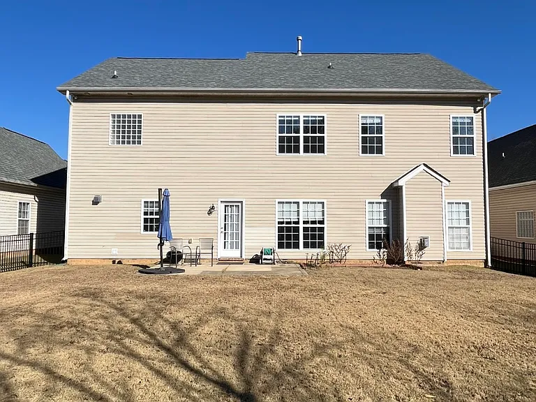 2130 Blue Iris Dr — Photo 24