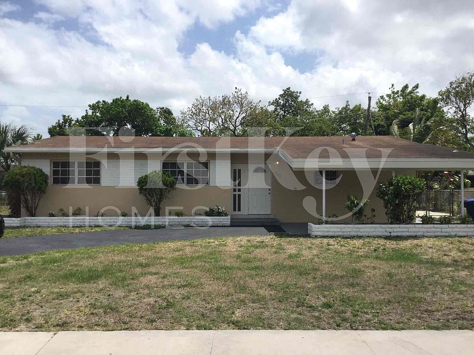 1st image of 980 NW 182nd St