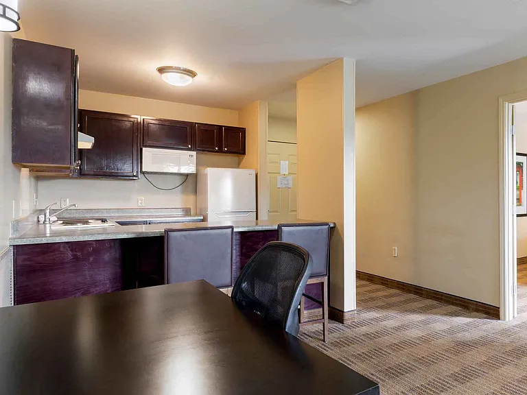 Executive Suite - 1 King Bed