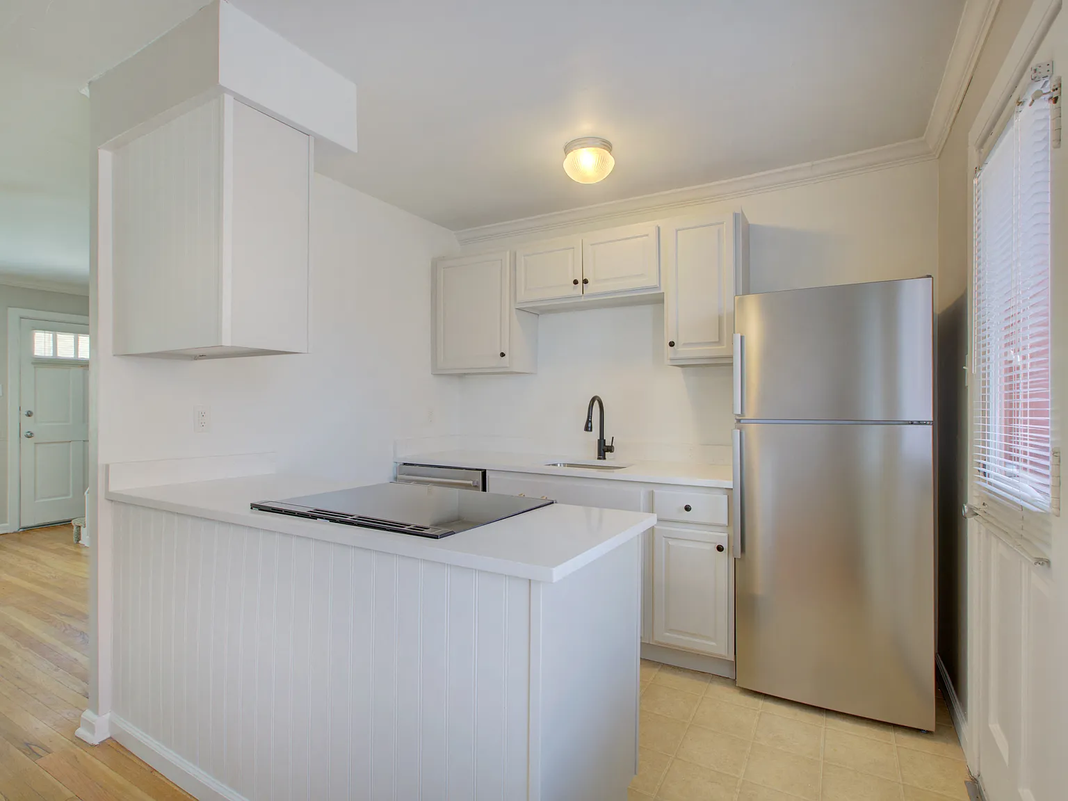 1330 Josephine Street — Photo 3