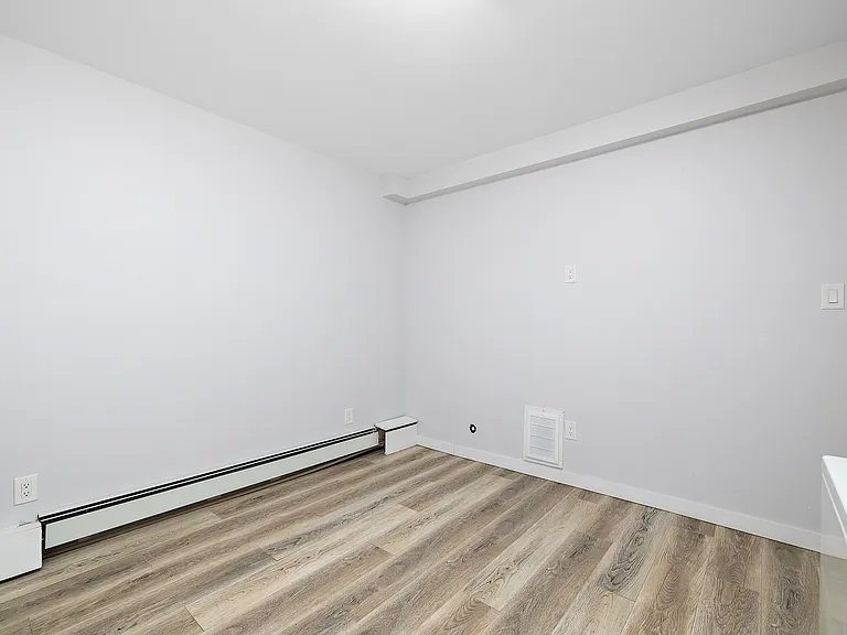 10207 107th Ave NW — Photo 32