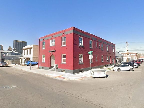 3rd image of 817 Myrtle Ave #1