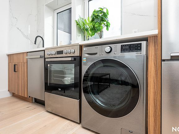 5th image of 1236 Bedford Ave #5A