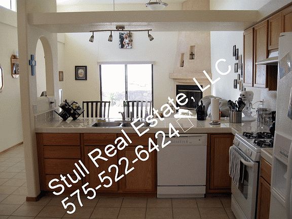 3rd image of 2260 Stone Pine Dr #8