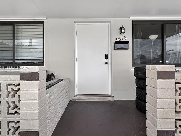 2nd image of 5816 Cleveland St #2