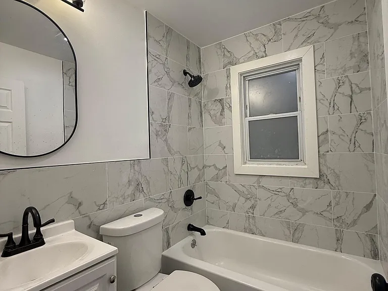1281 Broadway — Photo 13