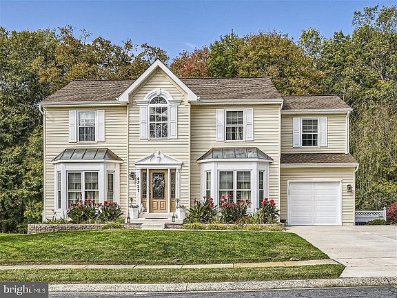 2nd image of 4327 Foxglove Ct