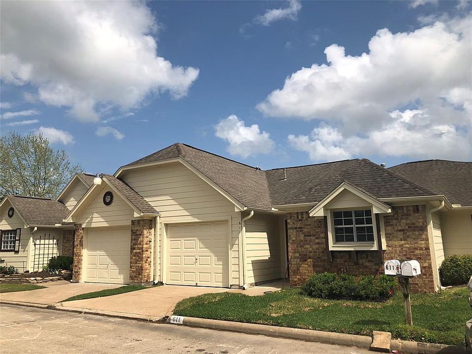 1st image of 611 E Country Grove Cir