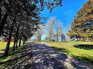 2615 8th Ave, Lindsborg, KS 67456