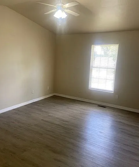 639 Vest Ave — Photo 10