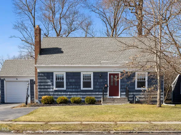 16 John David Lane, Albany, NY 12208