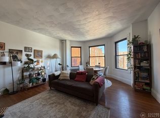 16 Davis Ave APT 9, Brookline, MA 02445