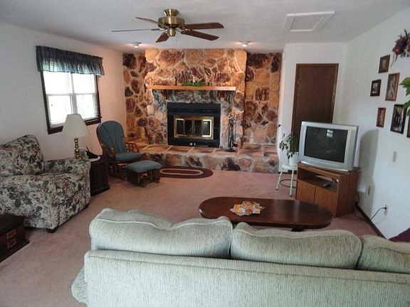 Large Family room with working fireplace