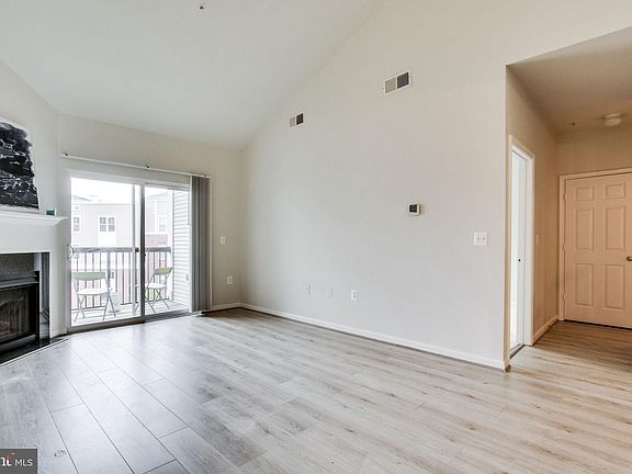 4th image of 11395 Aristotle Dr APT 410