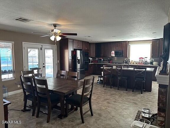 3rd image of 37610 Ruby Ln