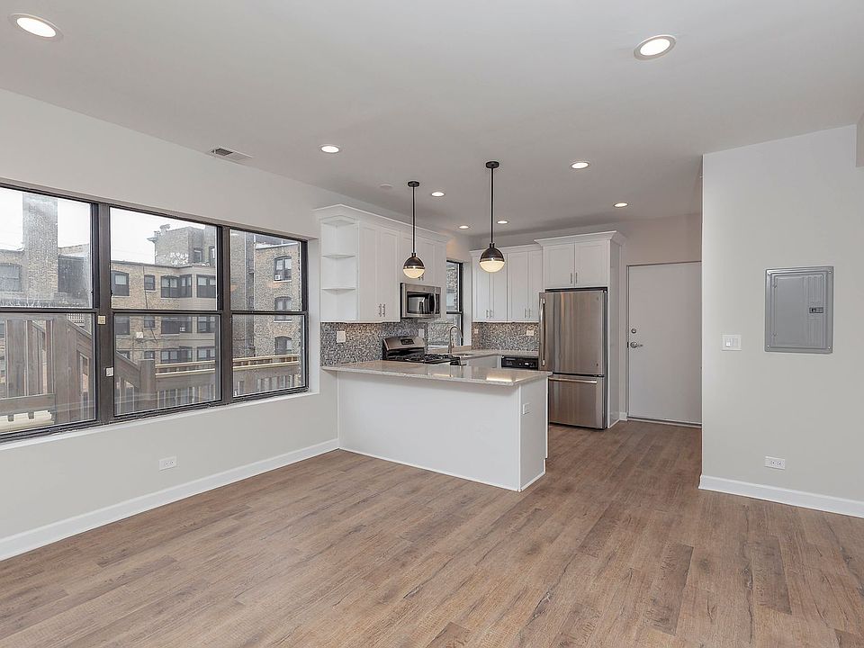 1st image of 2901-11 N Clark St #2903-2N