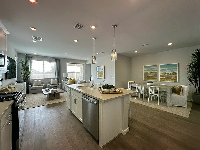 25183 N 155th Dr — Photo 17