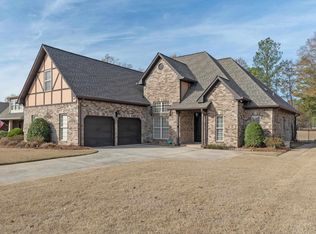 112 Tanglewood Dr, Alabaster, AL 35007