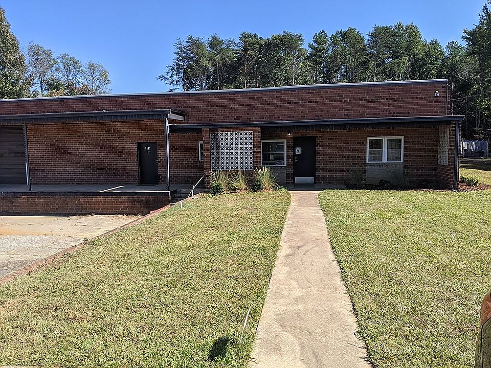 1st image of 125 Henderson St