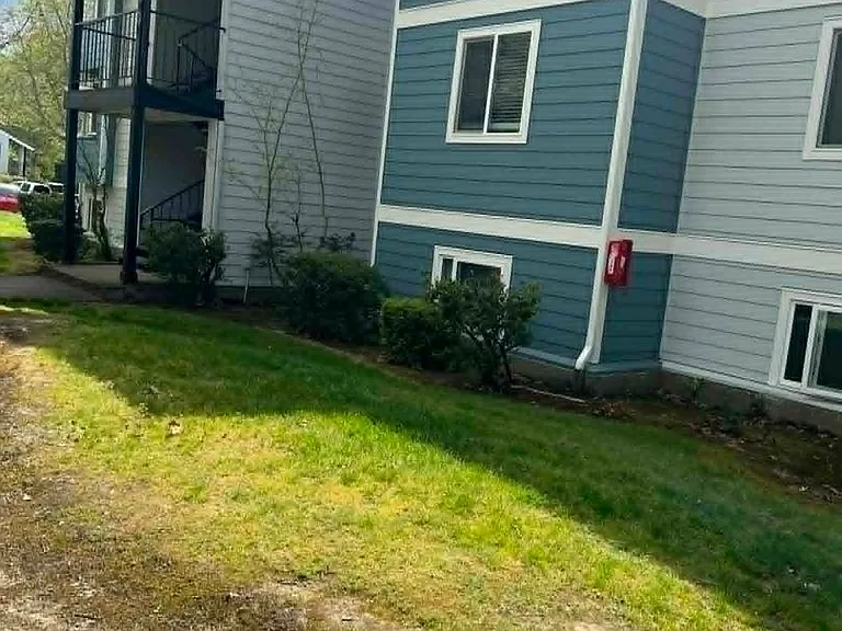 CEDAR MILL VILLAGE APARTMENTS — Photo 3