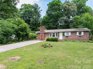 175 Locust Ct, Arden, NC 28704