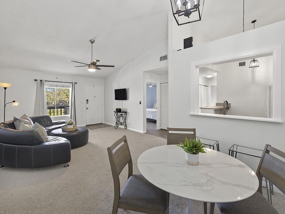1st image of 6543 Chasewood Dr APT G