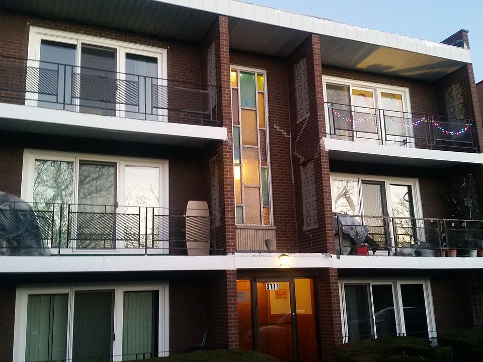 1st image of 5711 S Kenton Ave APT 3N