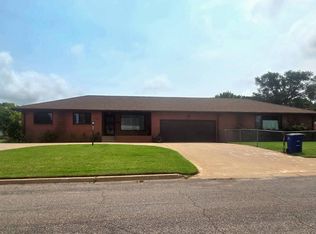 306 1st St, Alva, OK 73717
