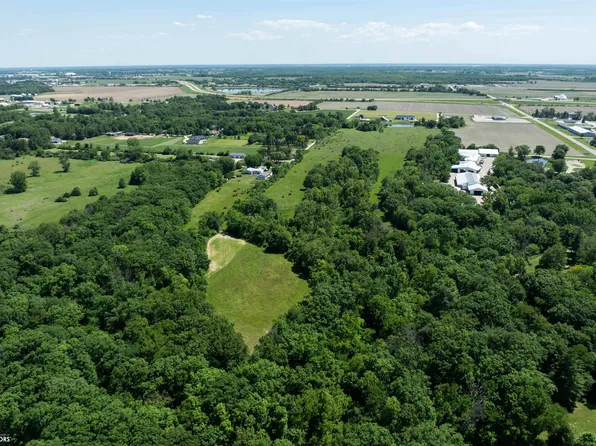 Washington Rd, West Burlington, IA 52655