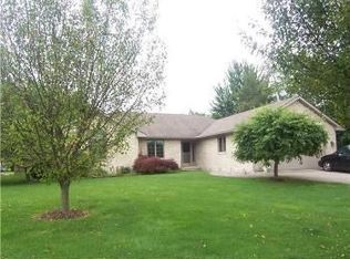 3820 Starr Ave, Oregon, OH 43616