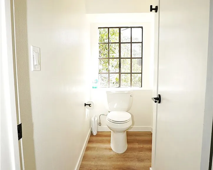 2615 Manhattan Ave — Photo 27