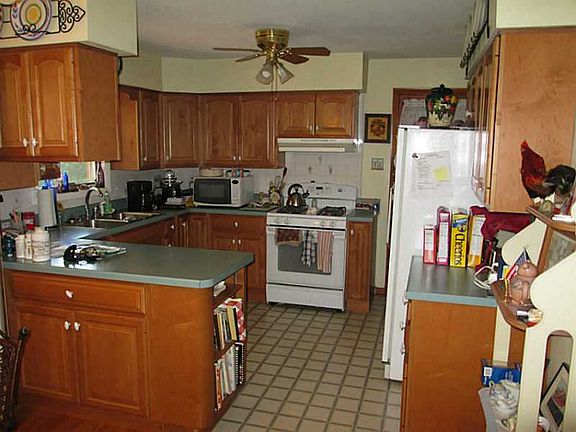 4th image of 109 Bellefield Dr