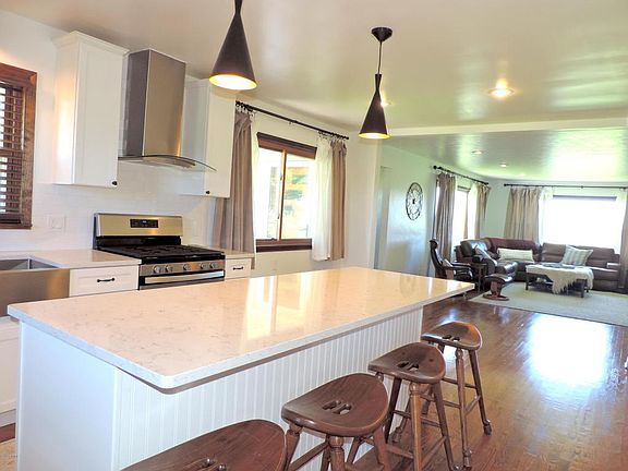 4th image of 7208 Cleveland Ave #0
