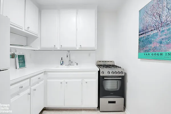 Sold by Brown Harris Stevens | media 7