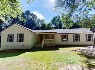 197 Lassetter Rd, Sharpsburg, GA 30277