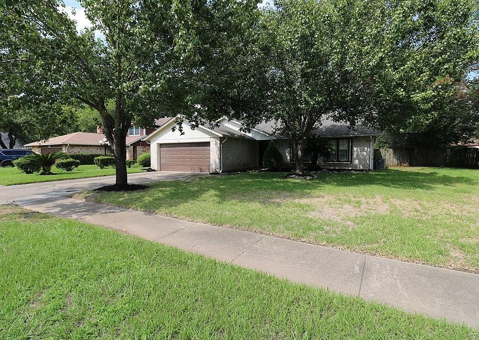 1st image of 7818 Chaseview Dr
