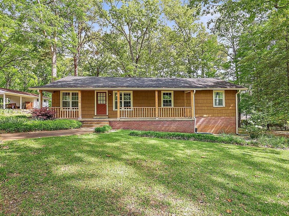 1st image of 306 Highland Dr