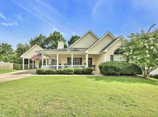 125 Calico Loop, Grantville, GA 30220