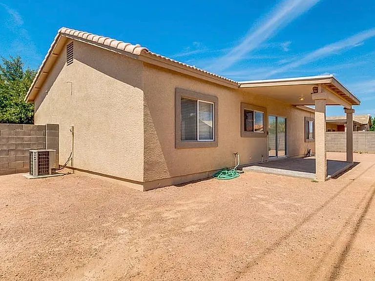 1546 N Mimosa Way — Photo 3