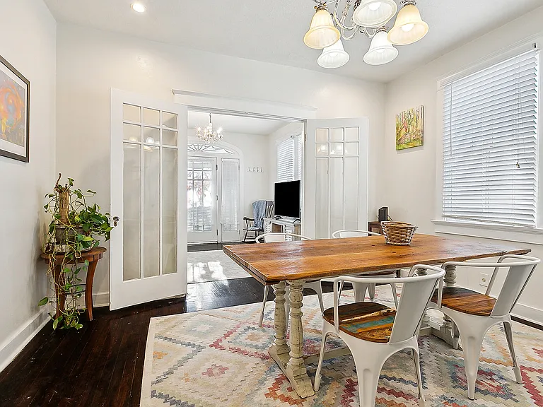 819 Olga St — Photo 16