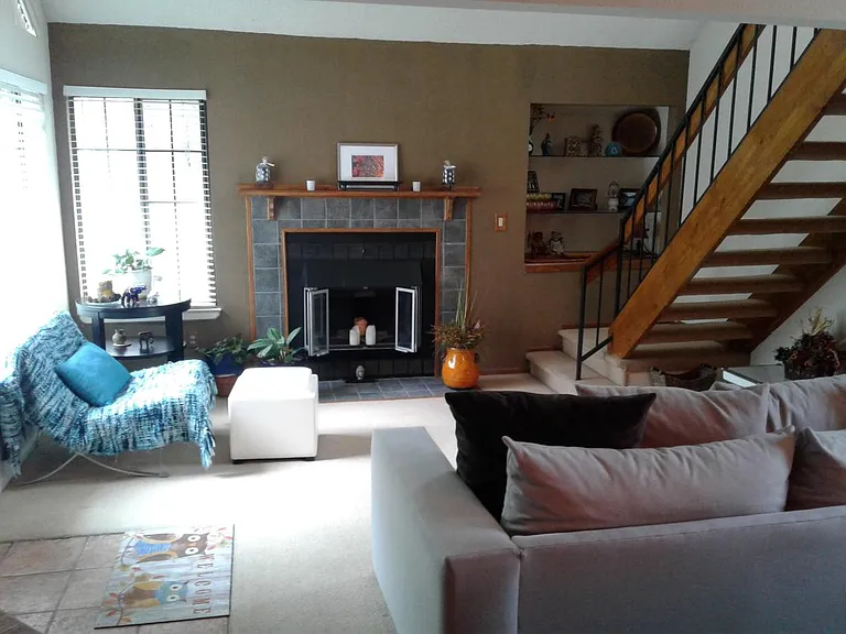812 S Vance St #B — Photo 6