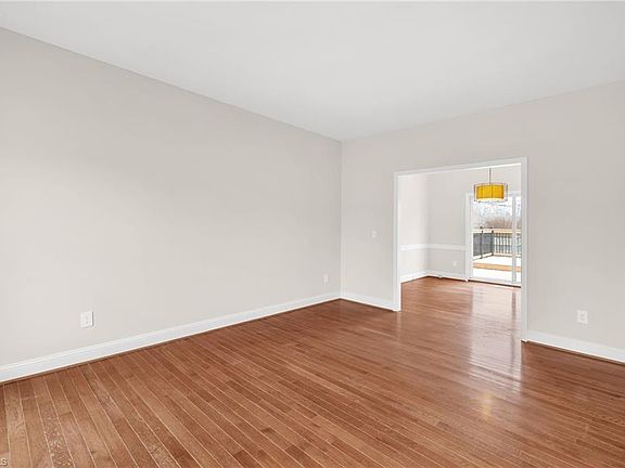 5th image of 2304 Bayleaf Ct