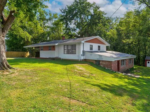 112 N Charlton Ave, Boonville, IN 47601