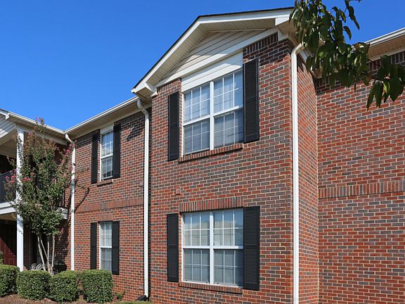 5th image of 140 Royal Dr #D-3